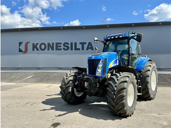 NEW HOLLAND Traktor