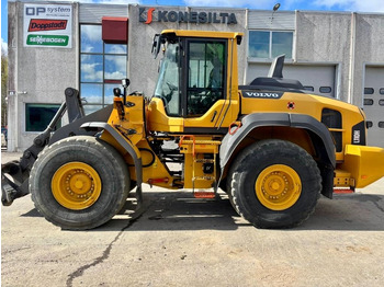 VOLVO L110H Radlader