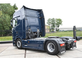 Sattelzugmaschine Scania S450 NGS 4x2NB - FULL AIR - RETARDER - ACC - PARK. AIRCO - 2 x FUEL TANKS - TOP CONDITION -: das Bild 3