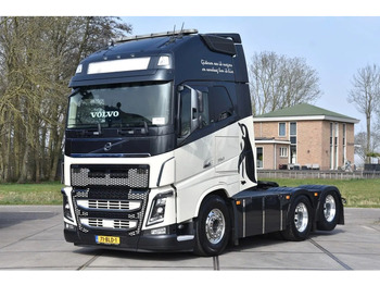 Sattelzugmaschine Volvo FH 16.750 Globetrotter XL 6x2 - RETARDER - FULL AIR - PARK. AIRCO - DYNAMIC STEERING - SLIDING FIFTH WHEEL - ALCOA'S - TOP CONDI: das Bild 2