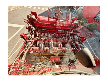 Technik für Bodenbearbeitung Grimme REXOR 6200: das Bild 2 Technik für Bodenbearbeitung Grimme REXOR 6200: das Bild 2