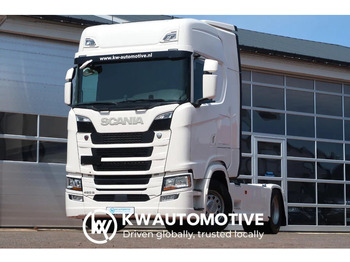 SCANIA S 450 Sattelzugmaschine