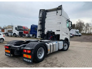 Sattelzugmaschine Volvo FH 460 Globetrotter 4x2 | Leasing: das Bild 4