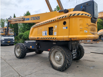 Teleskopbühne XCMG Official Articulated Boom Lift GTBZ42S 42m Used Cherry Picker Sale: das Bild 2