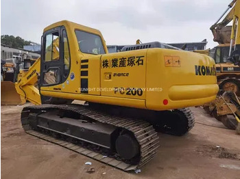 KOMATSU PC200-6 Kettenbagger