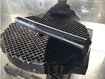 Ersatzteile Liebherr Pin 130x1105x1007: das Bild 2