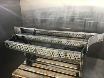 LIEBHERR Fahrerhaus und Interieur