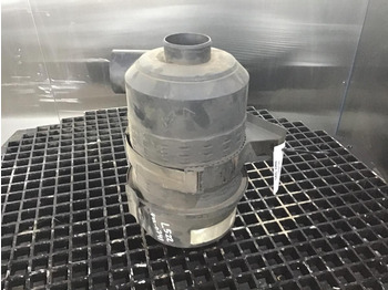 LIEBHERR Luftansaugsystem