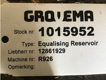 LIEBHERR Ausgleichsbehälter
