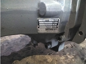 LIEBHERR Achse und Teile