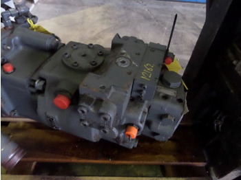 LIEBHERR Hydraulikmotor