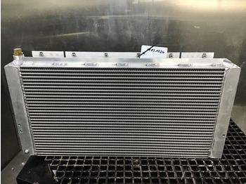 LIEBHERR Ölkühler