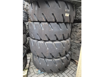 LIEBHERR Felgen und Reifen