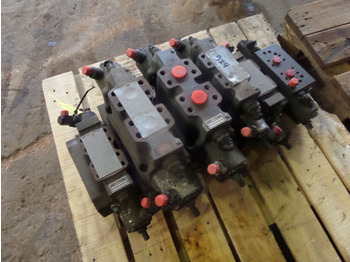 LIEBHERR Hydraulik