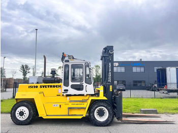SVETRUCK Dieselstapler