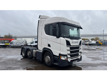 SCANIA R 450 Sattelzugmaschine