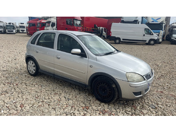 VAUXHALL Schrägheck
