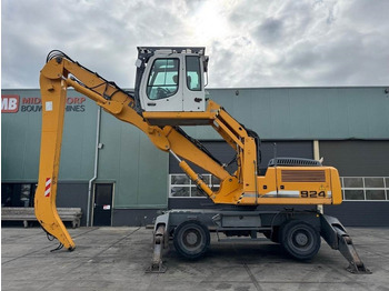 LIEBHERR A 924 Umschlagbagger