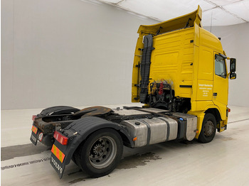 Sattelzugmaschine Volvo FH 400 Globetrotter: das Bild 4