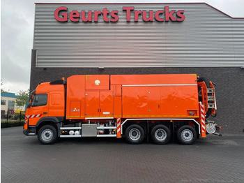 VOLVO FMX Saug-/ Spülfahrzeug