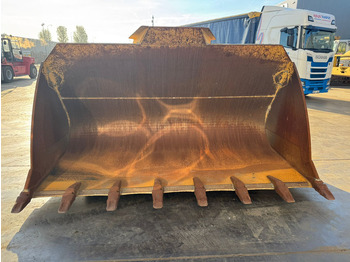 VOLVO Schaufel