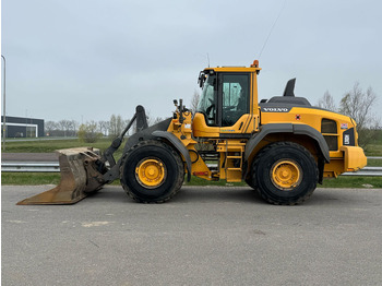 VOLVO L110H Radlader