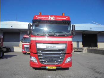 Sattelzugmaschine DAF XF 440 6X2 NL TRUCK: das Bild 2