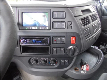 Sattelzugmaschine DAF XF 440 SUPER SPACE CAB: das Bild 5