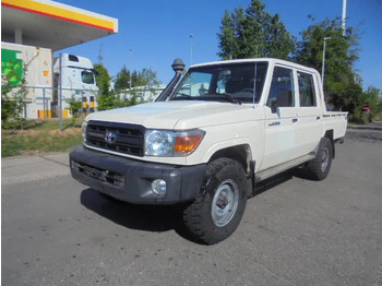 TOYOTA Land Cruiser Pick-up