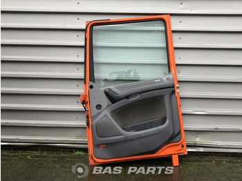Tür und Teile für LKW DAF XF106 Portier Rechts DAF 1881863: das Bild 2 Tür und Teile für LKW DAF XF106 Portier Rechts DAF 1881863: das Bild 2