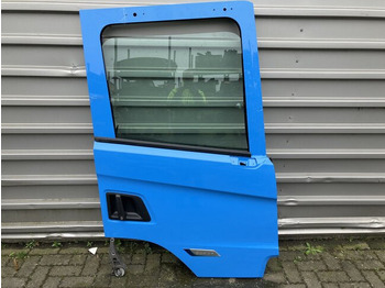 SCANIA P Tür und Teile