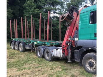 Holztransporter, Autokran MAN TGA 33.480: das Bild 4