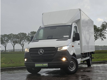 MERCEDES-BENZ eSprinter Koffer Transporter