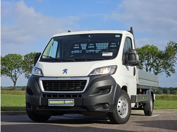 PEUGEOT Boxer Pritsche Transporter