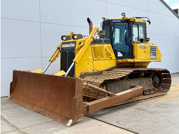 KOMATSU D65 Bulldozer