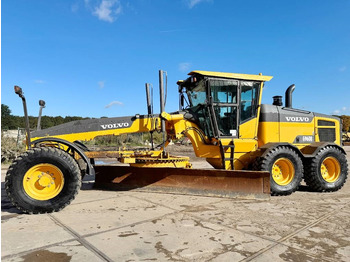 VOLVO Grader