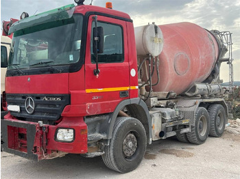 Fahrmischer Mercedes-Benz Actros 3341 B 6x4 mixer 7m3: das Bild 1