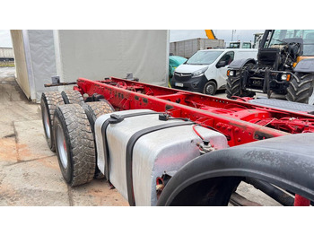 Fahrgestell LKW Mercedes-Benz Actros 4140 8x6 chassis - big axle: das Bild 4