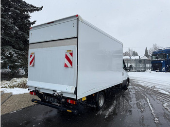 Koffer Transporter Iveco Daily 35C16: das Bild 3 Koffer Transporter Iveco Daily 35C16: das Bild 3
