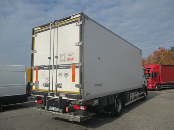 Renault D18 320 – Finanzierungsleasing Renault D18 320: das Bild 4