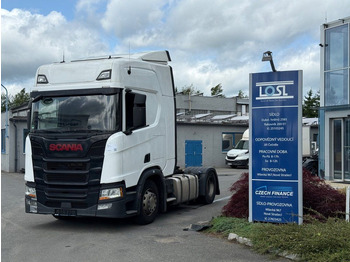 SCANIA R 450 Sattelzugmaschine