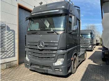 MERCEDES-BENZ Actros 1851 Sattelzugmaschine