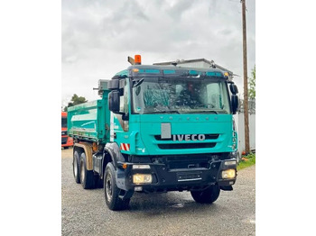 IVECO Trakker Kipper
