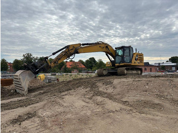 CATERPILLAR 323 Kettenbagger