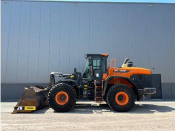 DOOSAN DL420 Radlader