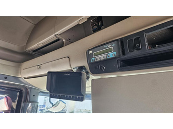Sattelzugmaschine Scania R450: das Bild 2