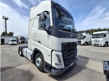 Sattelzugmaschine 2023 Volvo FH 500 Globetrotter XL: das Bild 2