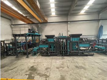 CONSTMACH Betonsteinmaschine
