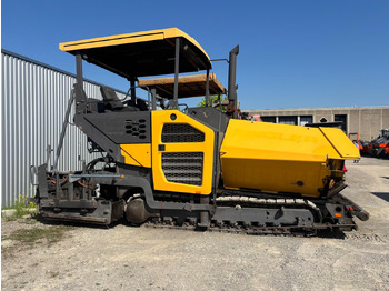 VOLVO Asphaltfertiger/ Straßenfertiger