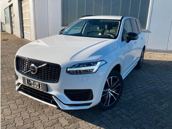 VOLVO SUV/ Geländewagen